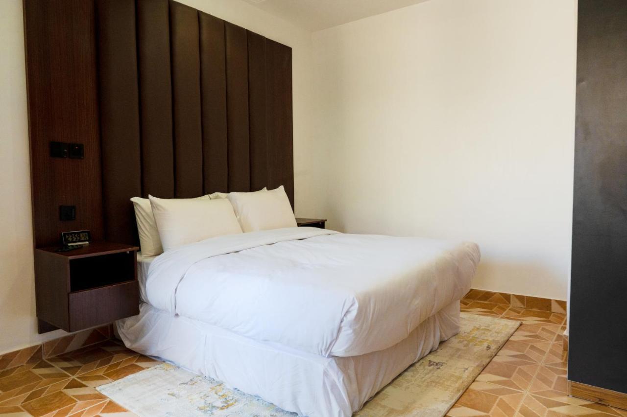 Jotani Living Apartment Lagos Exterior photo